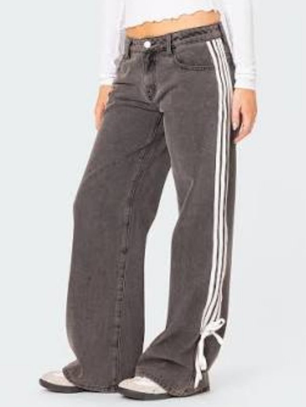 EDIKTED Washed Denim Low Rise Wide Leg Ribbon Jeans